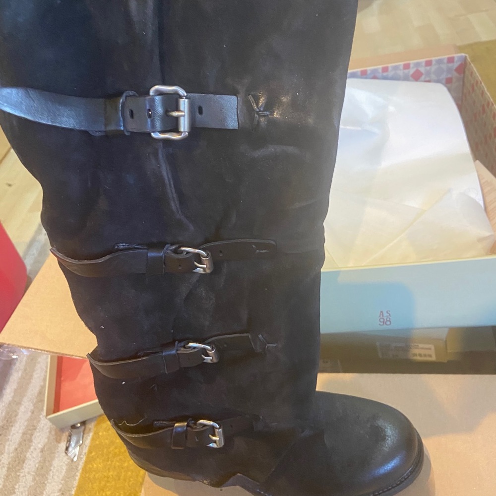 Black Leather knee Boots
